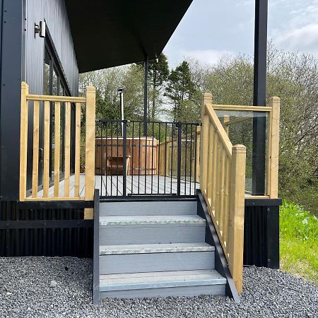 Luxury Lodge In The Treetops Llanbrynmair Exterior foto